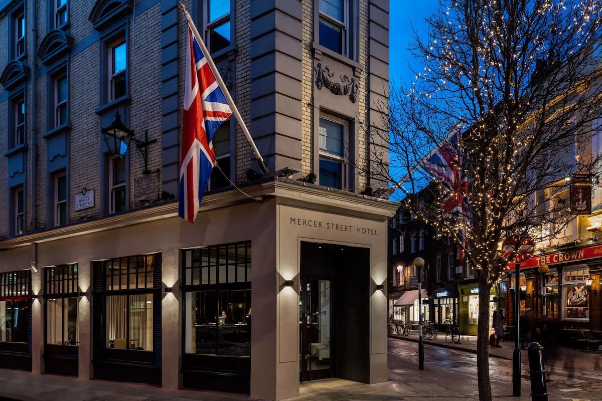 Exterior of Radisson Blu - London